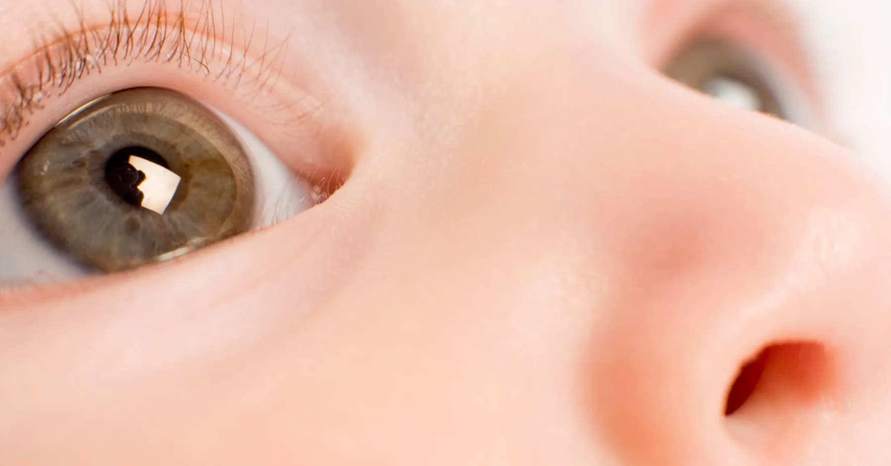 How to Protect Your Baby’s Eyesight from Birth